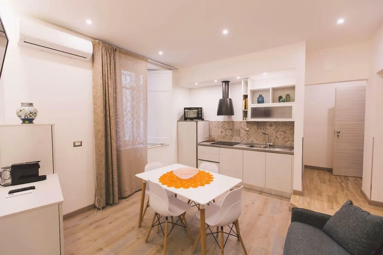 דירות סירקוזה Residenza Macos 0*,  איטליה